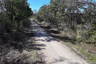 1009 County Rd 412, Chilton, TX 76632 - Photo 20