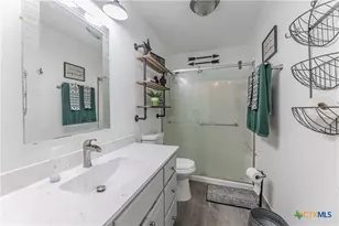 310 N 8th St, Nolanville, TX 76559 - Photo 18