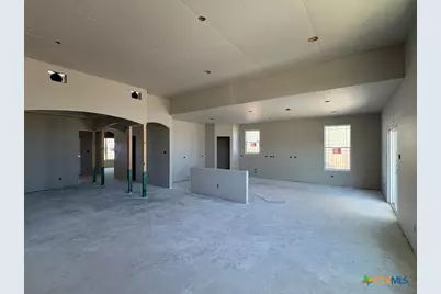 112 Oakmont Lane, La Vernia, TX 78121 - Photo 4