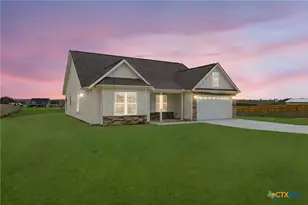 112 Oakmont Ln, La Vernia, TX 78121 - Photo 1