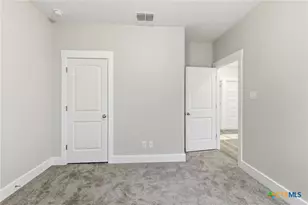 112 Oakmont Ln, La Vernia, TX 78121 - Photo 16