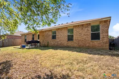 1815 Liberty Hill Drive, Belton, TX 76513 - Photo 24