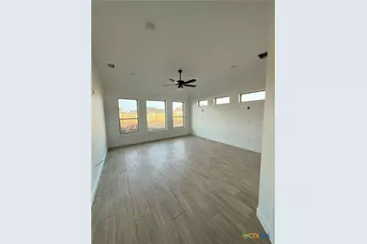 11144 Golden Eagle Avenue, Salado, TX 76571 - Photo 8