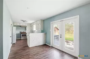 680 E Frontage Rd, Victoria, TX 77905 - Photo 4