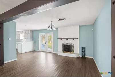 680 E Frontage Road, Victoria, TX 77905 - Photo 6