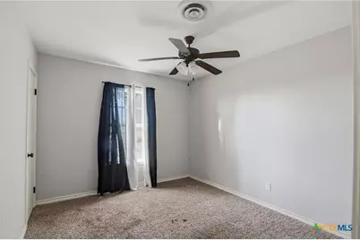 680 E Frontage Road, Victoria, TX 77905 - Photo 16