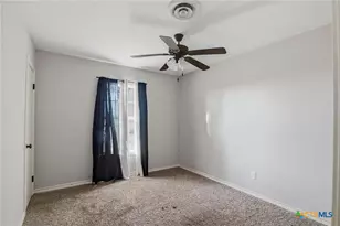 680 E Frontage Rd, Victoria, TX 77905 - Photo 16