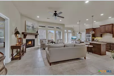 595 Oak Brook Drive, New Braunfels, TX 78132 - Photo 16