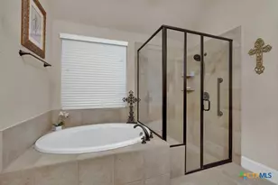 595 Oak Brook Dr, New Braunfels, TX 78132 - Photo 32