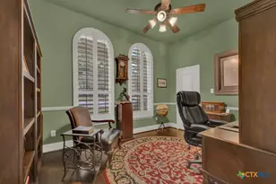 595 Oak Brook Dr, New Braunfels, TX 78132 - Photo 40