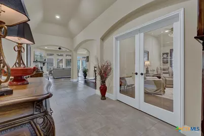 595 Oak Brook Drive, New Braunfels, TX 78132 - Photo 10