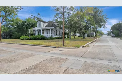 502 N Liberty Street, Victoria, TX 77901 - Photo 10