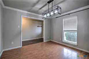 809 Hudson Ln, Eddy, TX 76524 - Photo 8