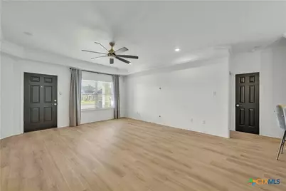 4911 Mohawk Drive, Killeen, TX 76549 - Photo 6