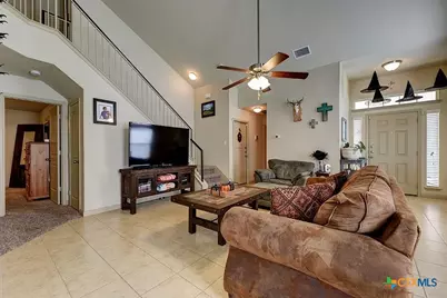 723 Spectrum Drive, New Braunfels, TX 78130 - Photo 6