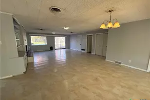 1701 N 13th St, Temple, TX 76501 - Photo 6