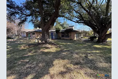 1701 N 13th Street, Temple, TX 76501 - Photo 2