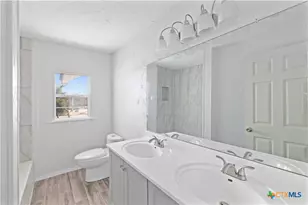 104 E Whitney St, Hamilton, TX 76531 - Photo 6