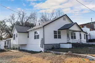 104 E Whitney St, Hamilton, TX 76531 - Photo 18
