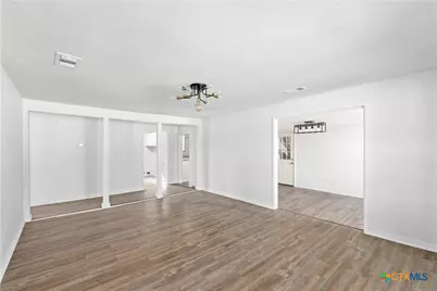 104 E Whitney Street, Hamilton, TX 76531 - Photo 16