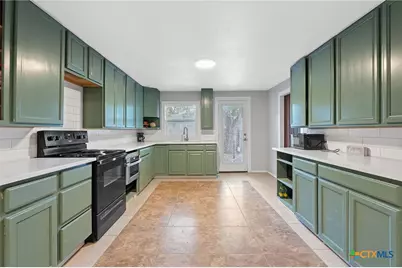 1013 N Colorado Street, Lockhart, TX 78644 - Photo 22