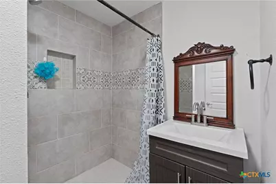 1013 N Colorado Street, Lockhart, TX 78644 - Photo 14