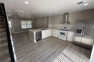 625 Alabama St, San Marcos, TX 78666 - Photo 4