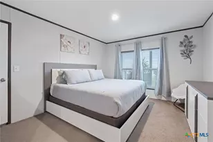 121 Fate Ct, Kyle, TX 78640 - Photo 12