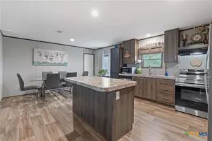 121 Fate Ct, Kyle, TX 78640 - Photo 8