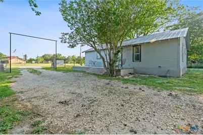 6071 Fm 713, Dale, TX 78616 - Photo 2