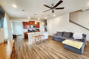 303 Grn Valley Dr, Copperas Cove, TX 76522 - Photo 8