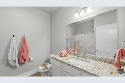 223 Sapphire Drive, New Braunfels, TX 78130 - Photo 36