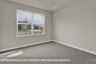 481 Kolbo Crossing Cove, Lockhart, TX 78644 - Photo 4