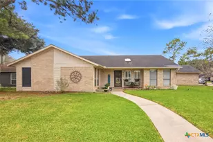 602 Bramble Bush Ln, Victoria, TX 77904 - Photo 4