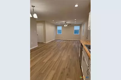 808 Josephine, Yoakum, TX 77995 - Photo 12