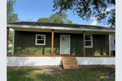 808 Josephine, Yoakum, TX 77995 - Photo 8