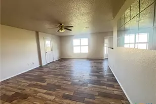 3107 Tom Lockett Dr, Killeen, TX 76549 - Photo 8