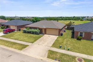 3107 Tom Lockett Dr, Killeen, TX 76549 - Photo 2