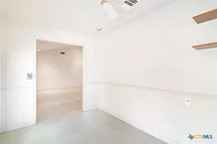 603 Suzanne St, Edna, TX 77957 - Photo 10