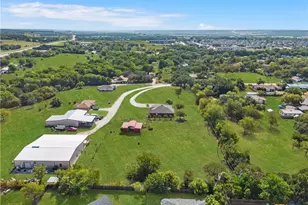 905 N 1st St, Nolanville, TX 76559 - Photo 24