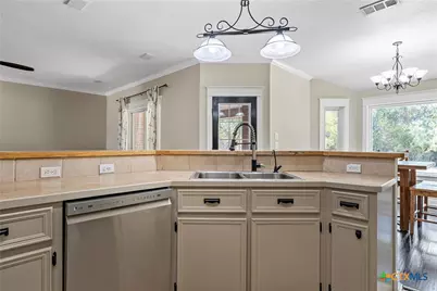 905 N 1st Street, Nolanville, TX 76559 - Photo 12