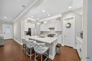 620 N Guenther Ave, New Braunfels, TX 78130 - Photo 10