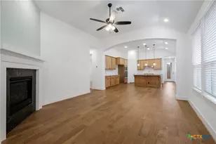 1020 Easy Gruene, New Braunfels, TX 78130 - Photo 4