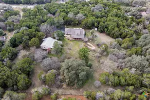 24930 Cedar Creek Dr, New Braunfels, TX 78132 - Photo 36