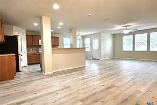 5509 Columbia Dr, Cibolo, TX 78108 - Photo 2