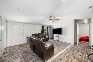 23307 Hickory Shadow, Elmendorf, TX 78112 - Photo 22