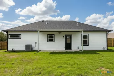 205 Haller Street, Yoakum, TX 77995 - Photo 12