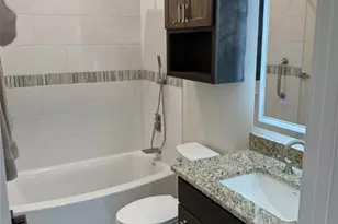 205 Haller St, Yoakum, TX 77995 - Photo 10