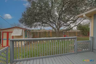 1445 Devin Dr, New Braunfels, TX 78130 - Photo 32