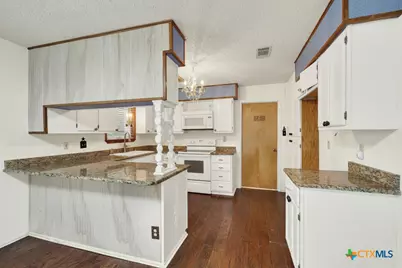 1445 Devin Drive, New Braunfels, TX 78130 - Photo 10